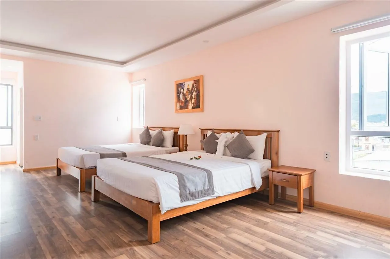 Jazz Hotel Da Nang 3*,