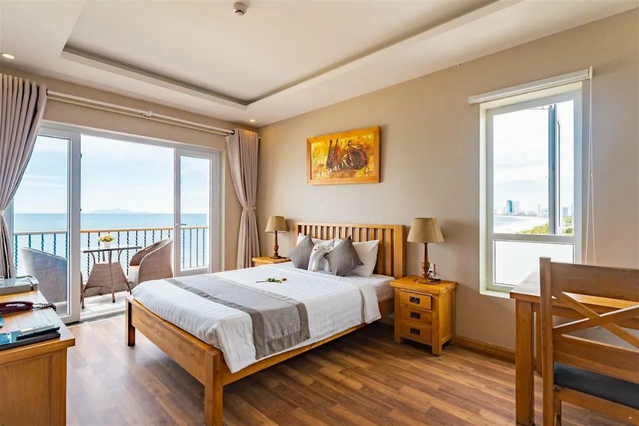 Jazz Hotel Da Nang